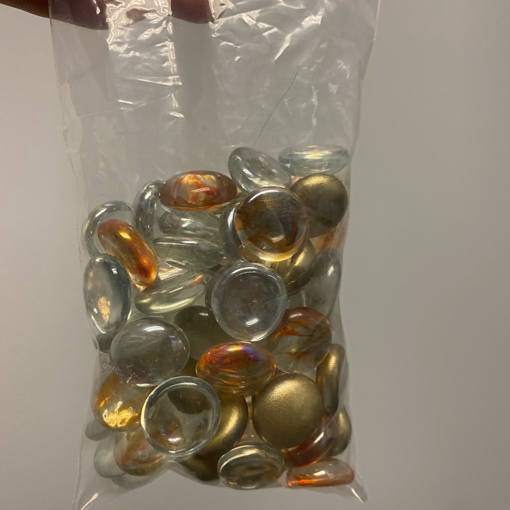 Gold Pebbles Decor